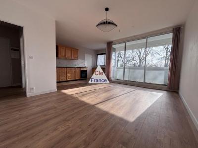 Apartment with Views from the Balcony