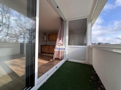 Apartment with Views from the Balcony