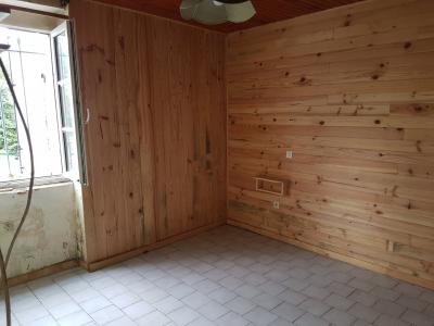 Detached House with Garden