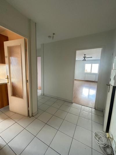 Toulouse Apartment on Top Floor Affording you a View