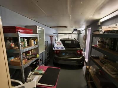 Comfortable Detached House with Garden