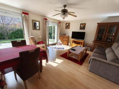 Comfortable Detached House with Garden