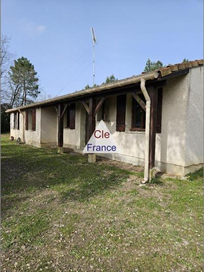 Detached House with Land and Lake