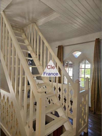 Detached House with Garden and Panoramic View