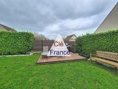 Detached House with Landscaped Garden