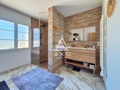 Detached Country House with Open Views