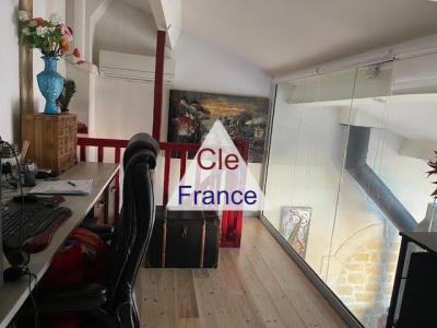 Village House in Very Good Condition Throughout