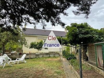 Maison De Village A