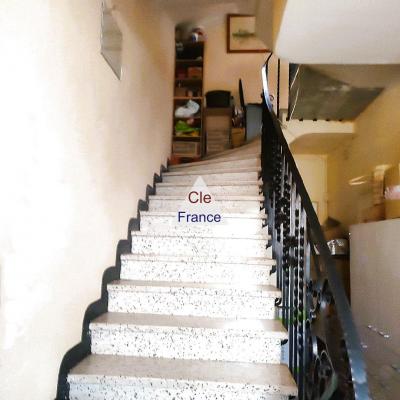 Town House with Neat Garden