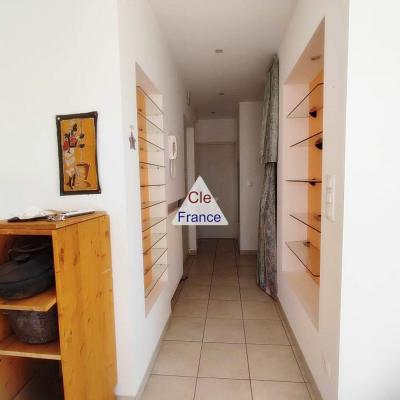 Town House with Neat Garden