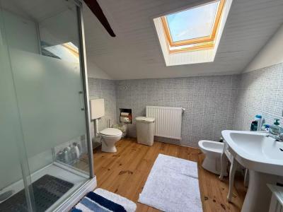 Renovated Farmhouse With Swimming Pool and Land