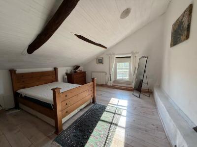 Renovated Farmhouse With Swimming Pool and Land