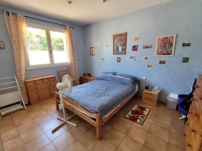 Detached Villa With Swimming Pool