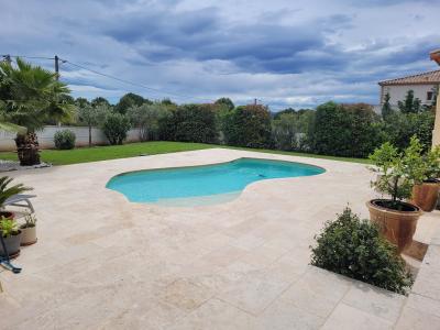 Superb Spacious Bastide-Style Villa with Pool