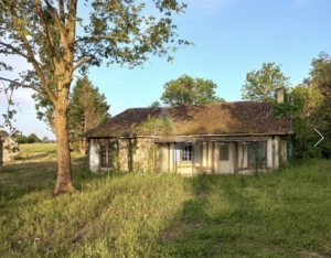 Detached Country House with Huge Potential