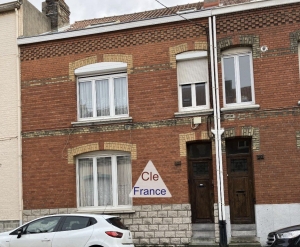 Town House with Neat Garden