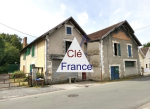 Detached Traditional House with Outbuilding