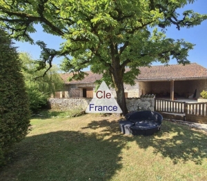 Beautiful Detached House with Outbuildings