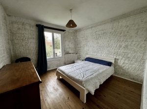 Detached House with Garden in Nice Location