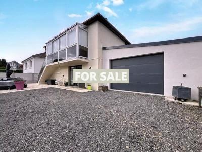 Contemporary House in Coastal Location