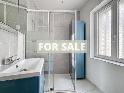 Business Premises with Apartment Above