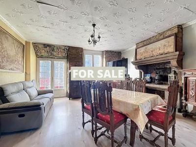 Town House in Good Order with Garden