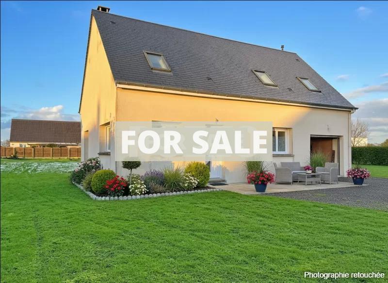 Detached House with Landscaped Garden