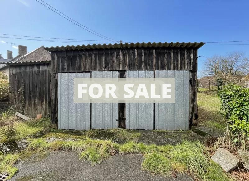 Detached House with Lovey Garden