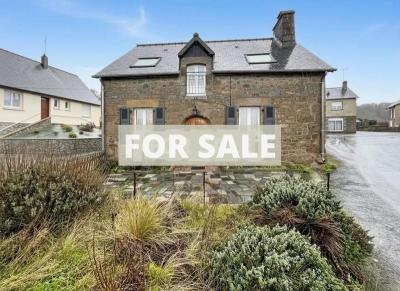 Detached House with Lovey Garden