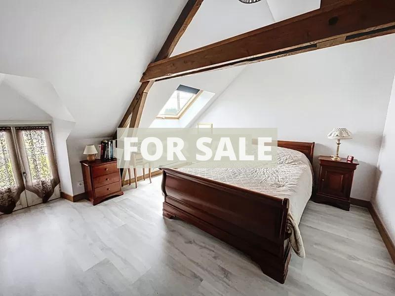 Detached House with Lovey Garden