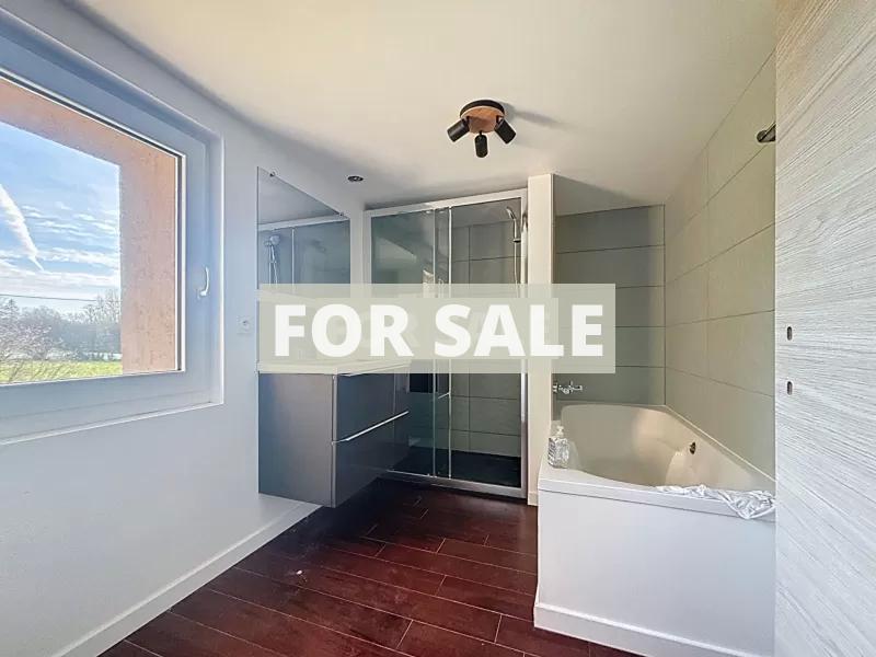 Detached Country House with Open Views