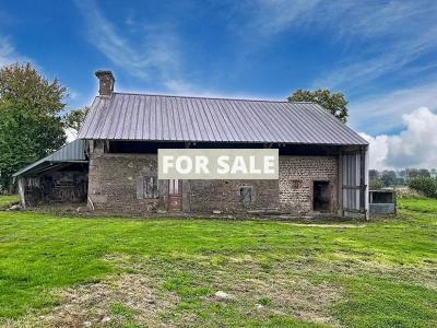 Detached Country House with Outbuilding