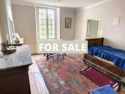 Detached Country House with Outbuilding