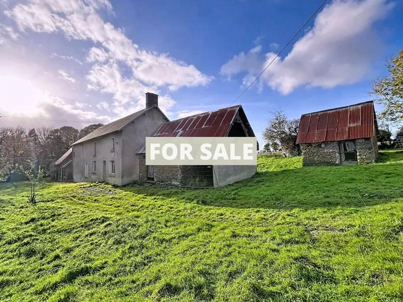 Detached Country House with Outbuilding