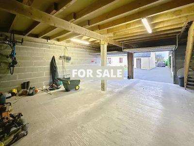 Detached House with Garden by the Coast