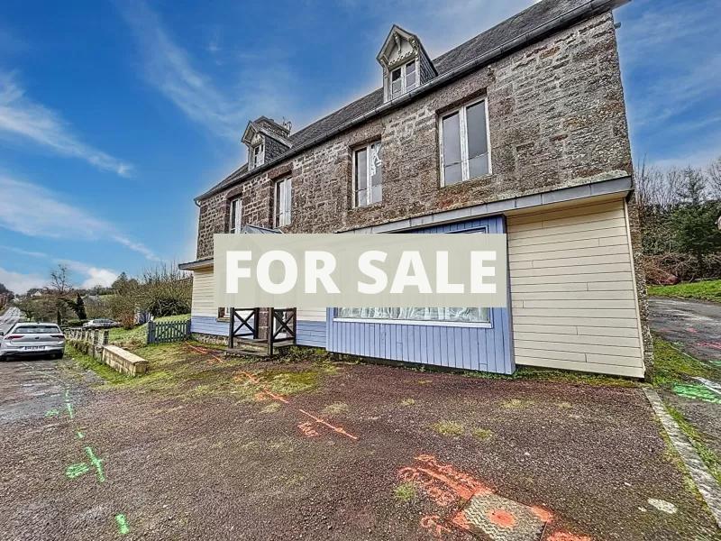 Main Photo of a 2 bedroom  House for sale