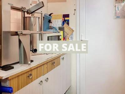 Commercial Premises with Apartment