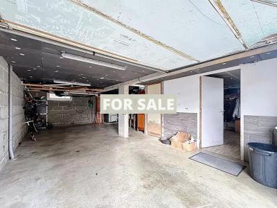 Modern Detached House with Lovely Garden