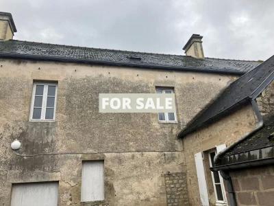 Traditional House with Garden Close to the Coast