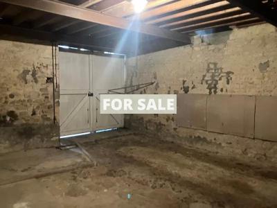 Traditional House with Garden Close to the Coast