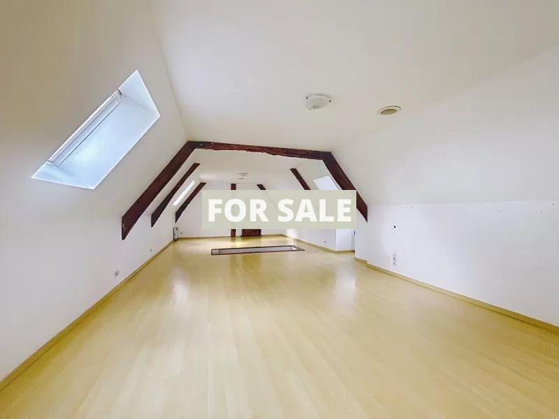 Detached Country House with Open Views