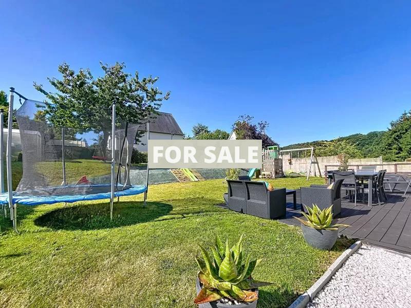 Detached House with Family Garden