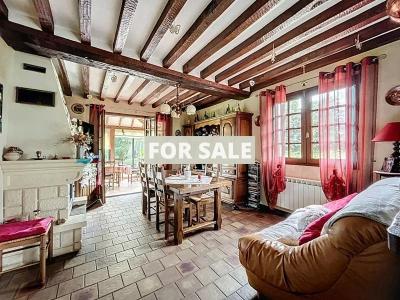 Beautiful Detached House with Bundles of Character