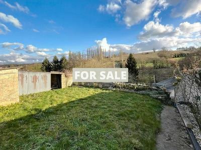 Large House in Great Location with Garden