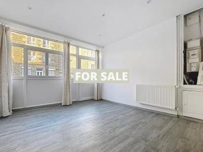 Large House in Great Location with Garden