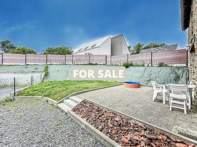 Traditional House with Garden