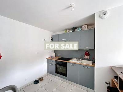 Traditional House with Garden