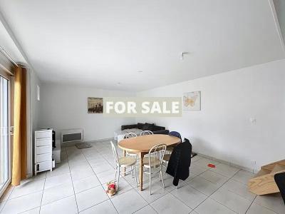 Traditional House with Garden