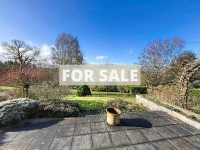 Detached House with Garden and Open Countryside View