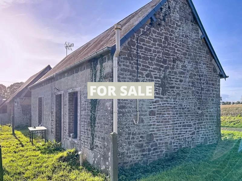 Detached Country House with Outbuilding